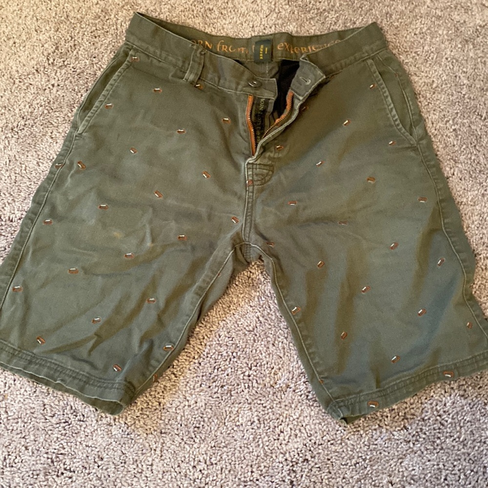 Mens green carabiner Prana shorts